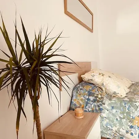 Estudio A 20 Min De La Playa Apartment Marin